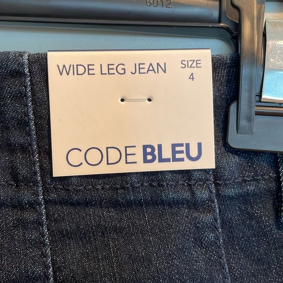 Code Bleu high waist wide leg dark denim jean size 4 NWT - Picture 6 of 9